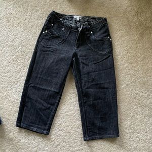 Black/gray denim capri jeans - great condition